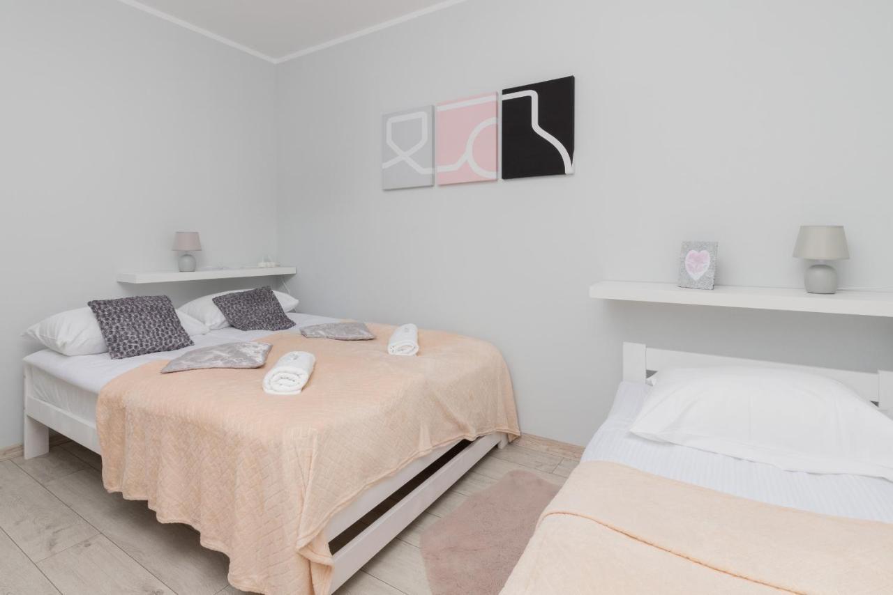 Turzycowa Apartment In Gdansk By Noclegi Renters Zewnętrze zdjęcie